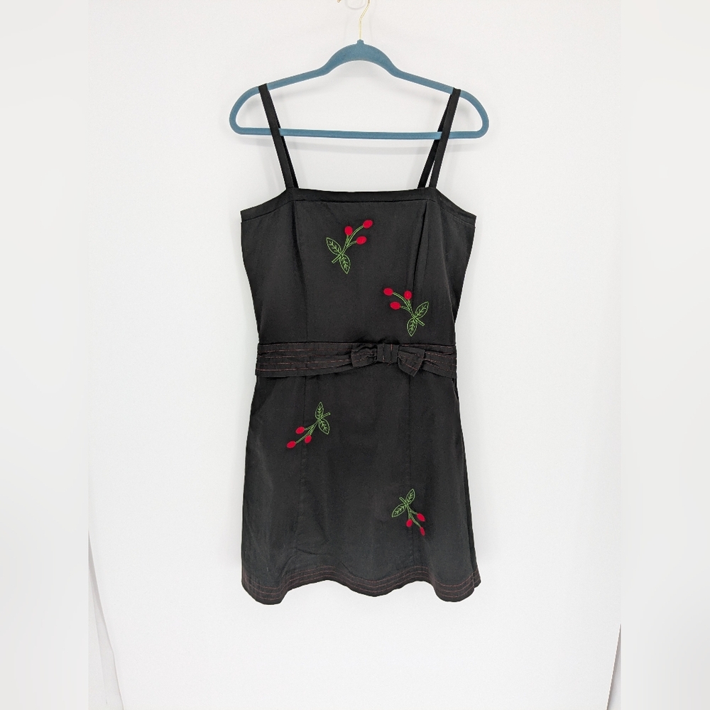 Vintage Y2K Nikki Valenti Little Black Dress Women’s Size 10 Embroidered Floral
